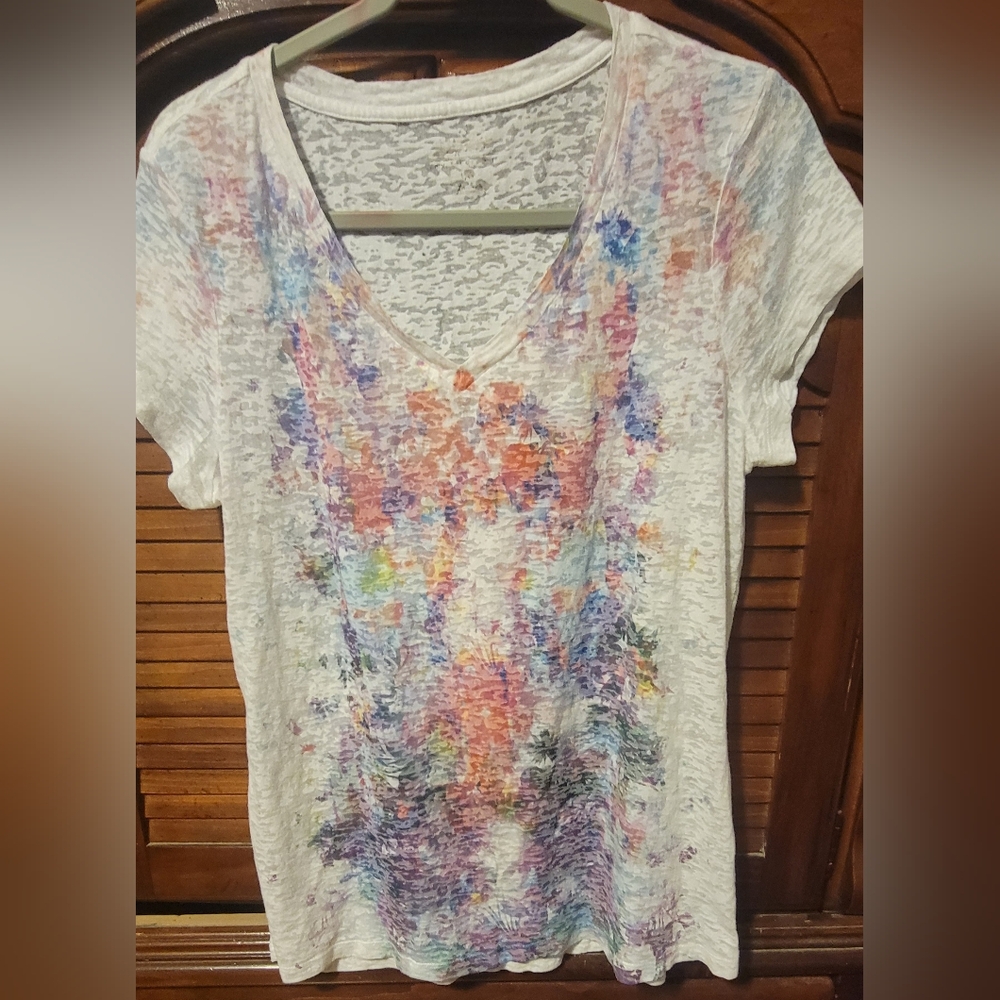 Daisy Fuentes Womens Top Large White flowered Cap Short Sleeve V Neck Se…